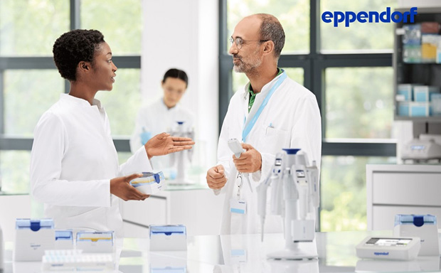 Eppendorf labware Photograph showing two scientists having a discussion in the laboratory.