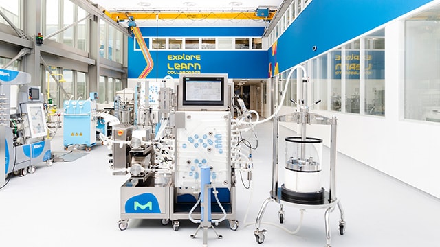 Introducing Mobius<sup>®</sup> Chrom 20 Introducing Mobius<sup>®</sup> Chrom 20