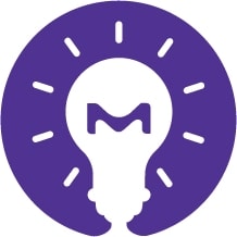 一幅紫色背景上的白色灯泡插图。灯泡中央有一个紫色的“M”字。灯泡周围有短小的白色线条，表明灯泡正亮着。