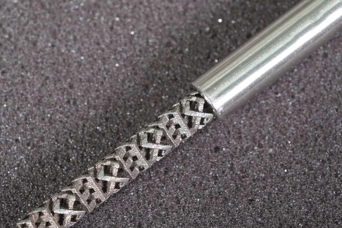 Catalytic Static Mixer CSM inserted into an 8 mm OD (1 mm wall thickness) steel tubing.