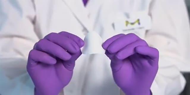 How to Determine Which Side of an Asymmetric Millipore<sup>®</sup> Membrane Faces Up How to Determine Which Side of an Asymmetric Millipore<sup>®</sup> Membrane Faces Up