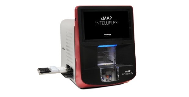 xMAP<sup>®</sup> INTELLIFLEX® DR-SE System side eject door Photograph showing the xMAP® INTELLIFLEX® Luminex® multiplexing instrument with side eject door open.