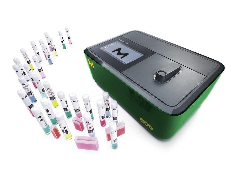 Spectroquant® photometers and accessories designed for quantitative analysis of environmental parameters
