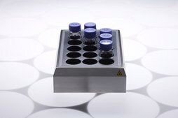 2mag stirring drybath 15-100 with external heatMIXcontrol control unit AC/DC input 100 - 240 V, Schuko plug