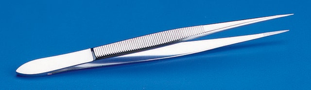 Micro-dissecting forceps very fine point