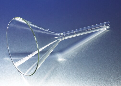 Pyrex® large short-stem funnel