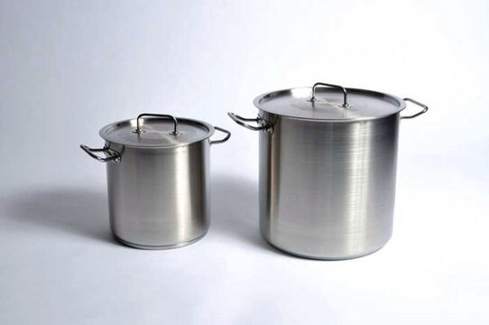 United Scientific® Utility Tanks With Lid (Stock Pot), Stainless Steel 11 L Each