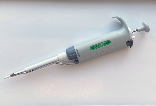 CELLTREAT Pipettes 1-10µL Pipette, Adjustable Volume, Single Channel