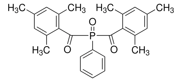 Phenylbis(2,4,6-trimethylbenzoyl)phosphine oxide 97%, powder